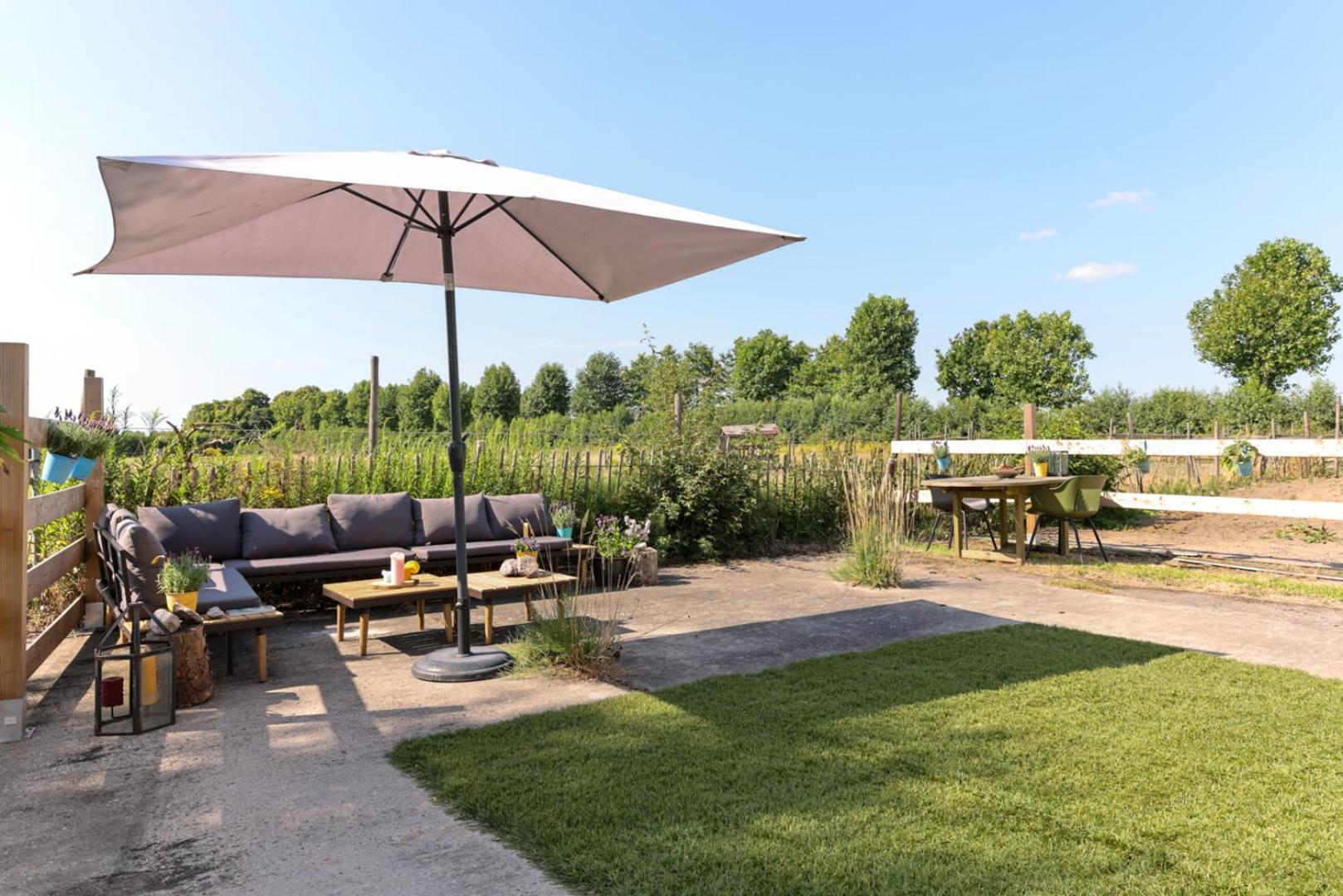 Bed Met Paard Apartment Bergen op Zoom Exterior photo